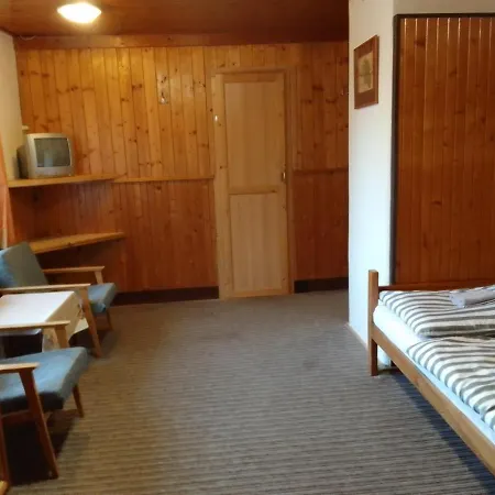 Nova Hut