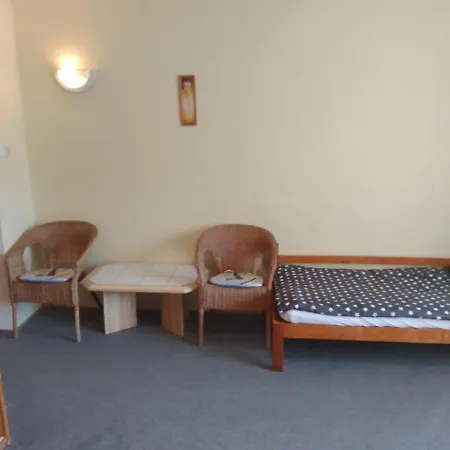 Nova Hut 3*